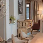 فندق Burghotel Alpengluehn اوبرغورغل