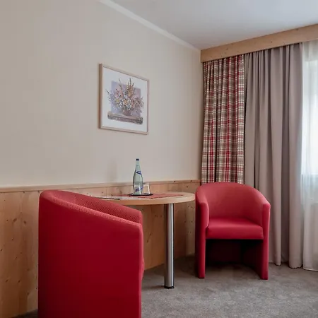Burghotel Alpengluehn