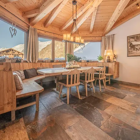 Burghotel Alpengluehn فندق 3*