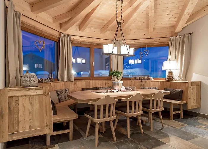 Burghotel Alpengluehn