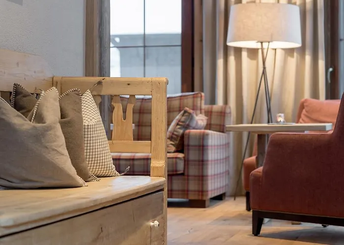 Burghotel Alpengluehn