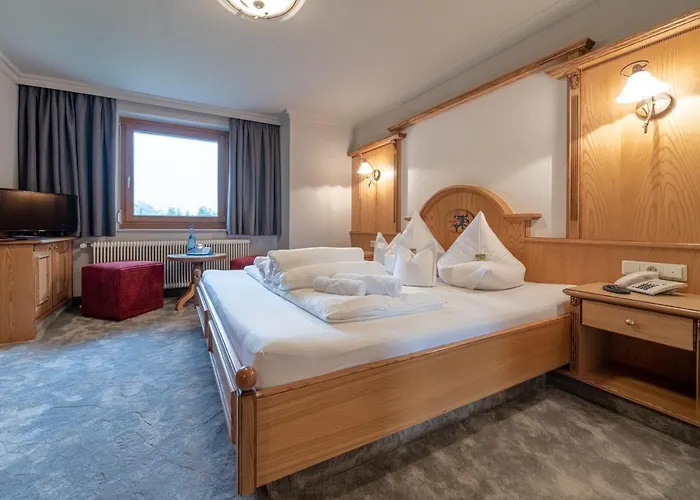 호텔 Burghotel Alpengluehn 오베르구르글