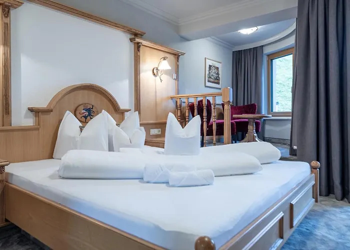 호텔 Burghotel Alpengluehn 3*