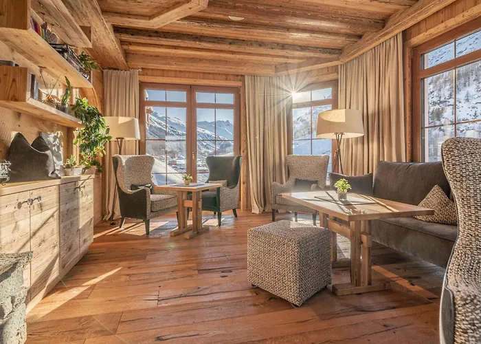 Burghotel Alpengluehn Otel