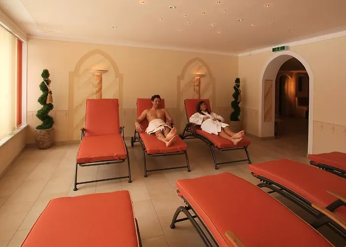 Burghotel Alpengluehn