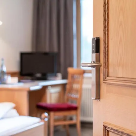 Hotel Burghotel Alpenglühn