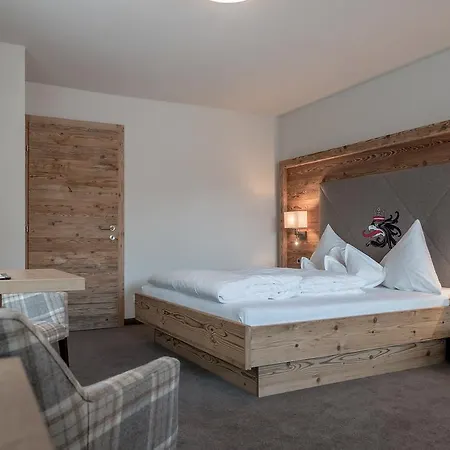 Burghotel Alpenglühn Obergurgl